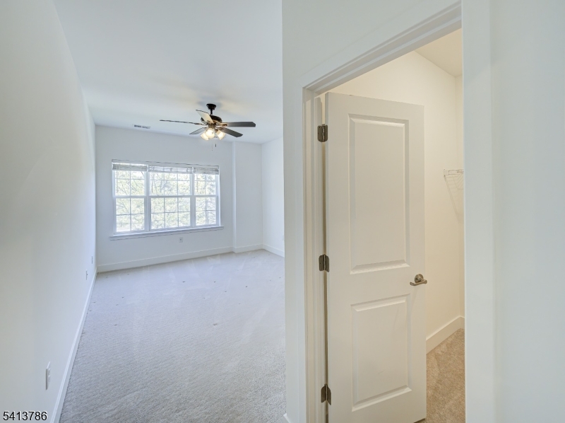 67 Veterans Way Morris Plains, NJ 07950 - Photo 22 of 33