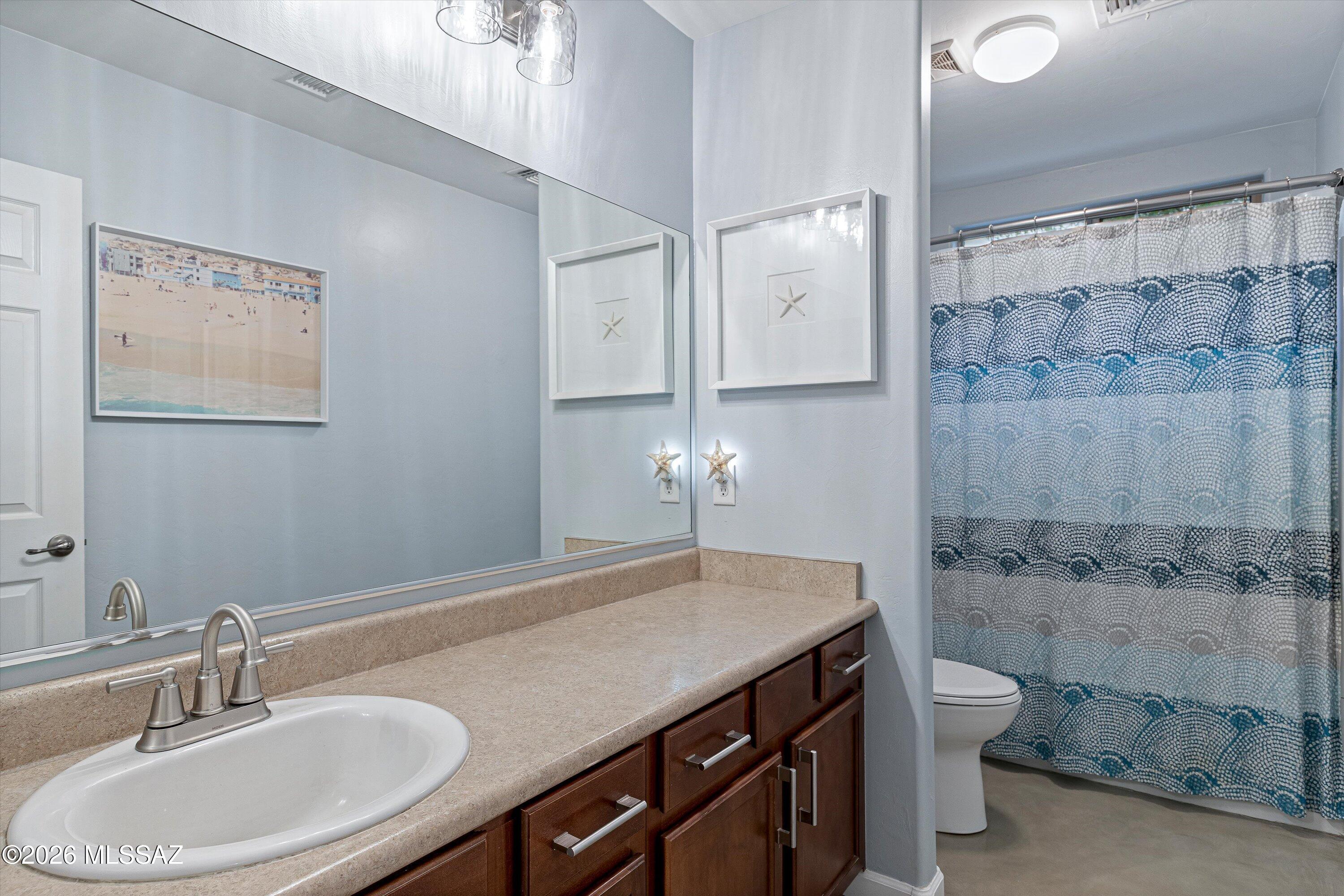 7169 West Oracle Ridge Trail Tucson, AZ 85743 - Photo 43 of 51 39-Bathroom