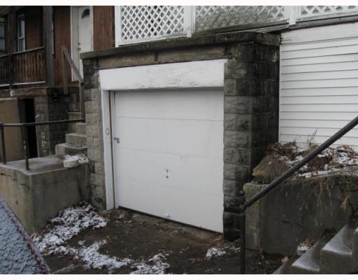 1915 Mt Troy Road Pittsburgh, PA 15212 - Photo 9 of 9 Parking Lot/Garage.