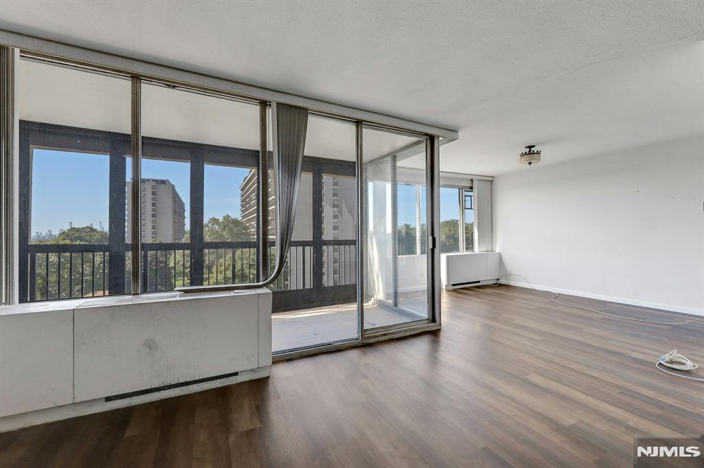 5 Horizon Road, Unit 503 Fort Lee, NJ 07024 - Photo 11 of 45