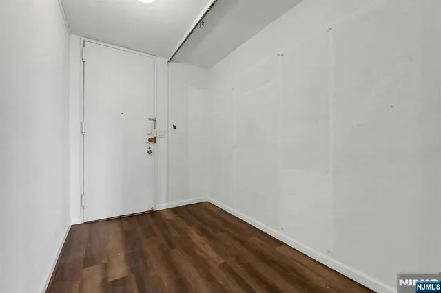 $158,000 | 5 Horizon Road, Unit 503, Fort Lee, NJ 07024