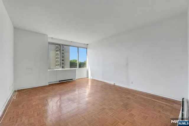 $158,000 | 5 Horizon Road, Unit 503, Fort Lee, NJ 07024