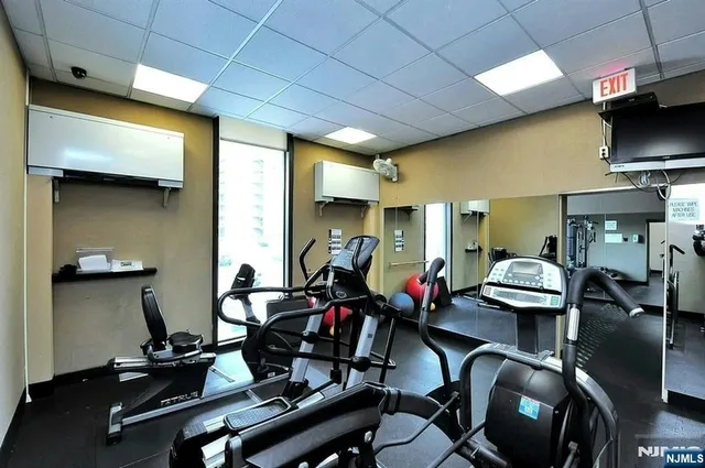 $158,000 | 5 Horizon Road, Unit 503, Fort Lee, NJ 07024