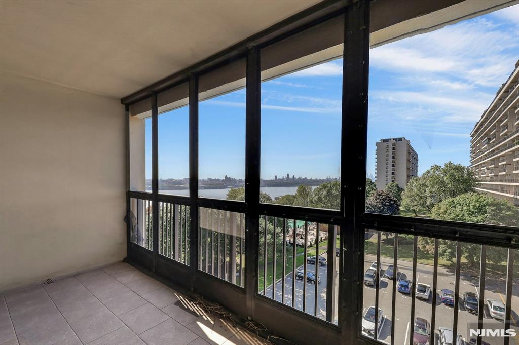 5 Horizon Road, Unit 503 Fort Lee, NJ 07024 - Photo 5 of 45