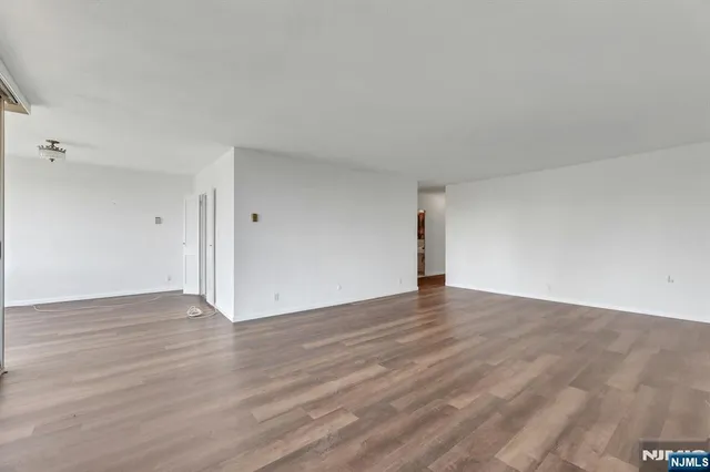 $158,000 | 5 Horizon Road, Unit 503, Fort Lee, NJ 07024