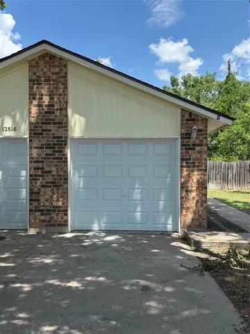 $1,500 | 12816 Tomanet Trail, Unit B, Austin, TX 78727