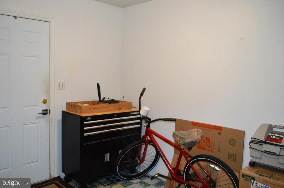131 Club House Road Brick, NJ 08723 - Photo 18 of 20 a utility room with dryer and washer