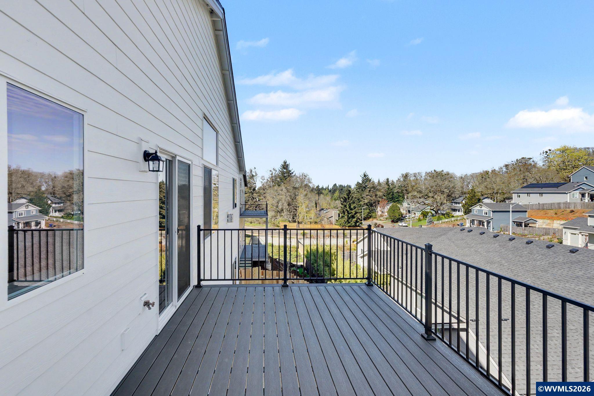 5650 Jeremy Vly Road Southeast Salem, OR 97306 - Photo 14 of 45
