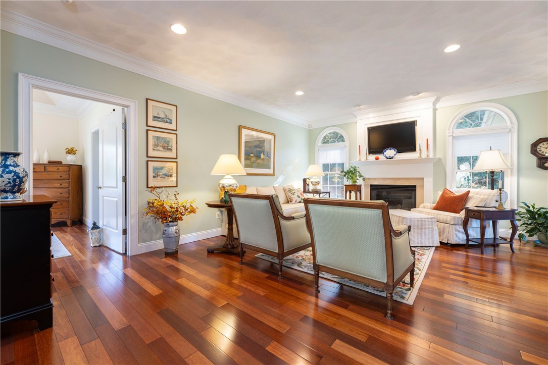 24 Butterfly Drive Westerly, RI 02891 - Photo 3 of 27