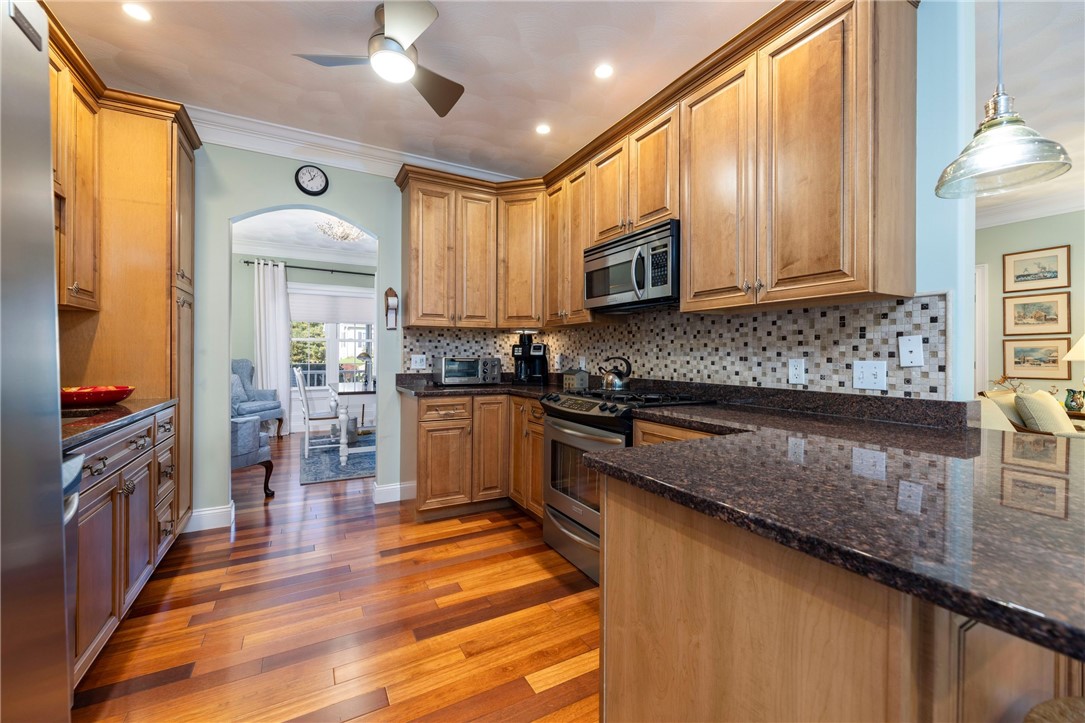 24 Butterfly Drive Westerly, RI 02891 - Photo 7 of 27