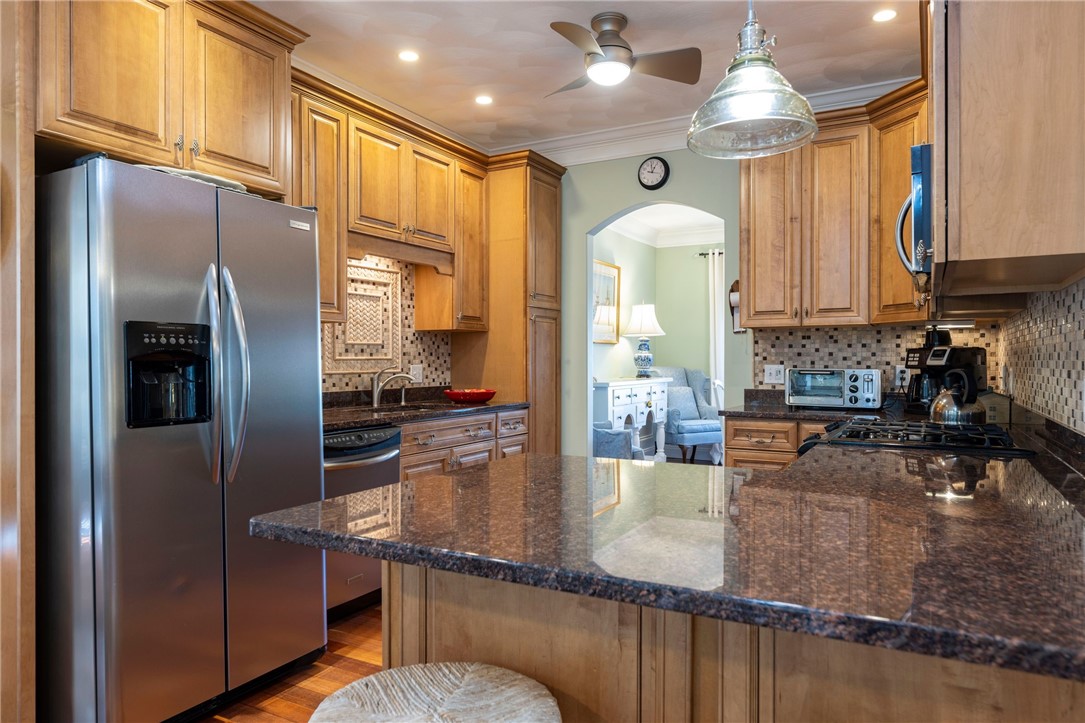 24 Butterfly Drive Westerly, RI 02891 - Photo 10 of 27