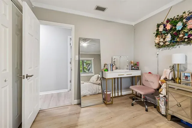 $6,750 | 2302 South Arrawana Avenue, Tampa, FL 33629