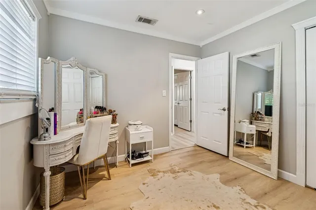 $6,750 | 2302 South Arrawana Avenue, Tampa, FL 33629