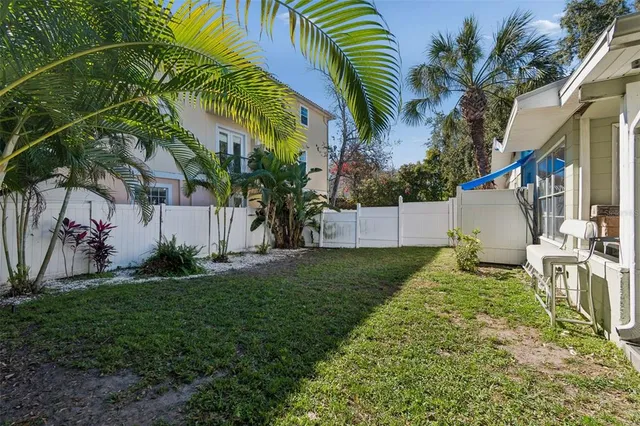 $6,750 | 2302 South Arrawana Avenue, Tampa, FL 33629