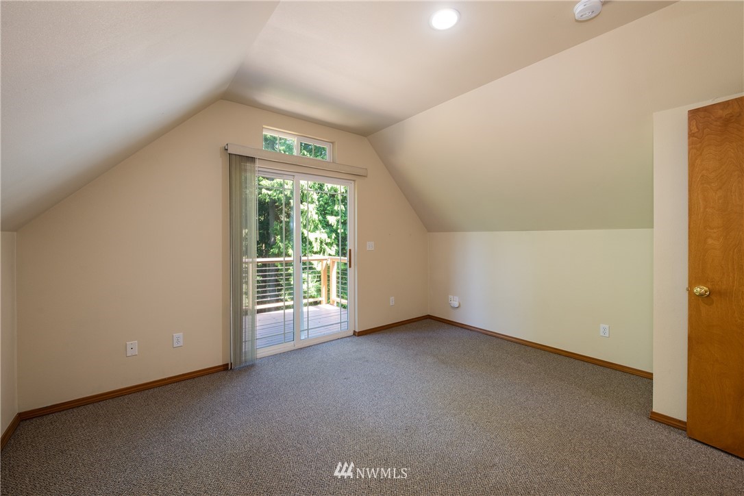 14175 Crater Lake Road Anacortes, WA 98221 - Photo 14 of 25 Gallery Image 14