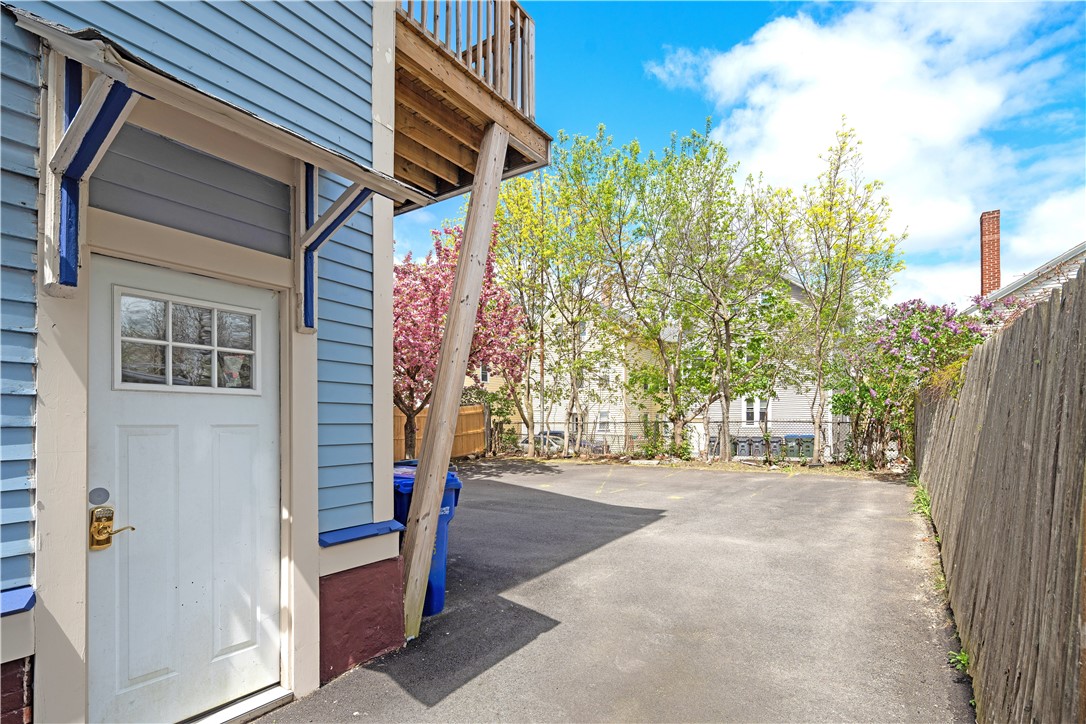107 Ring Street Providence, RI 02909 - Photo 4 of 12
