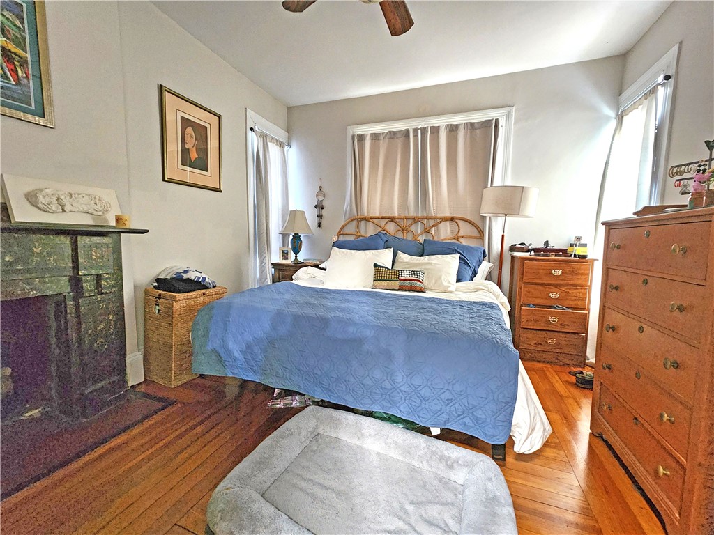 107 Ring Street Providence, RI 02909 - Photo 6 of 12