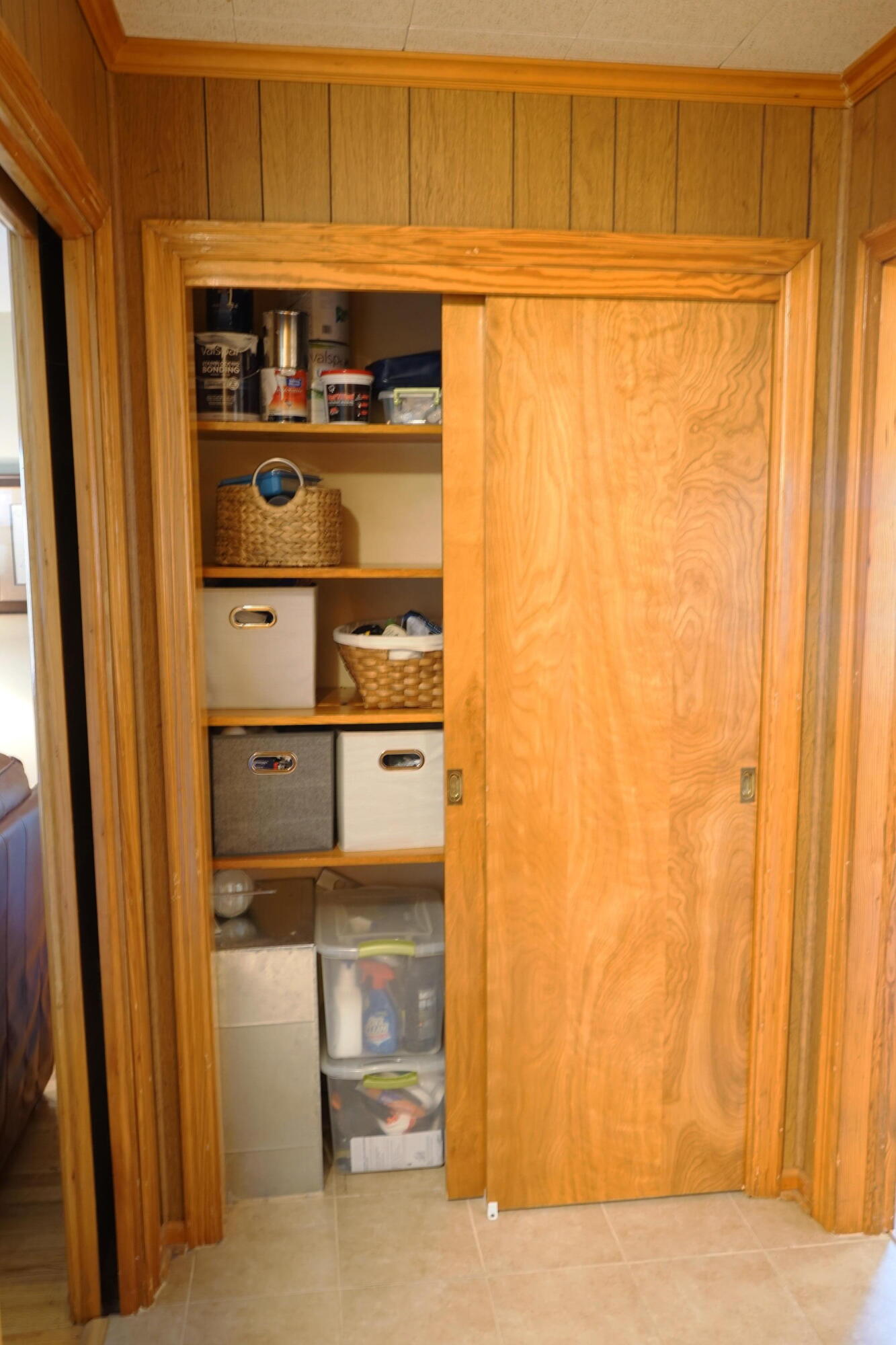 5752 Littleton Road Roanoke, VA 24012 - Photo 30 of 35 Large Linen/Storage Closet in Hallway