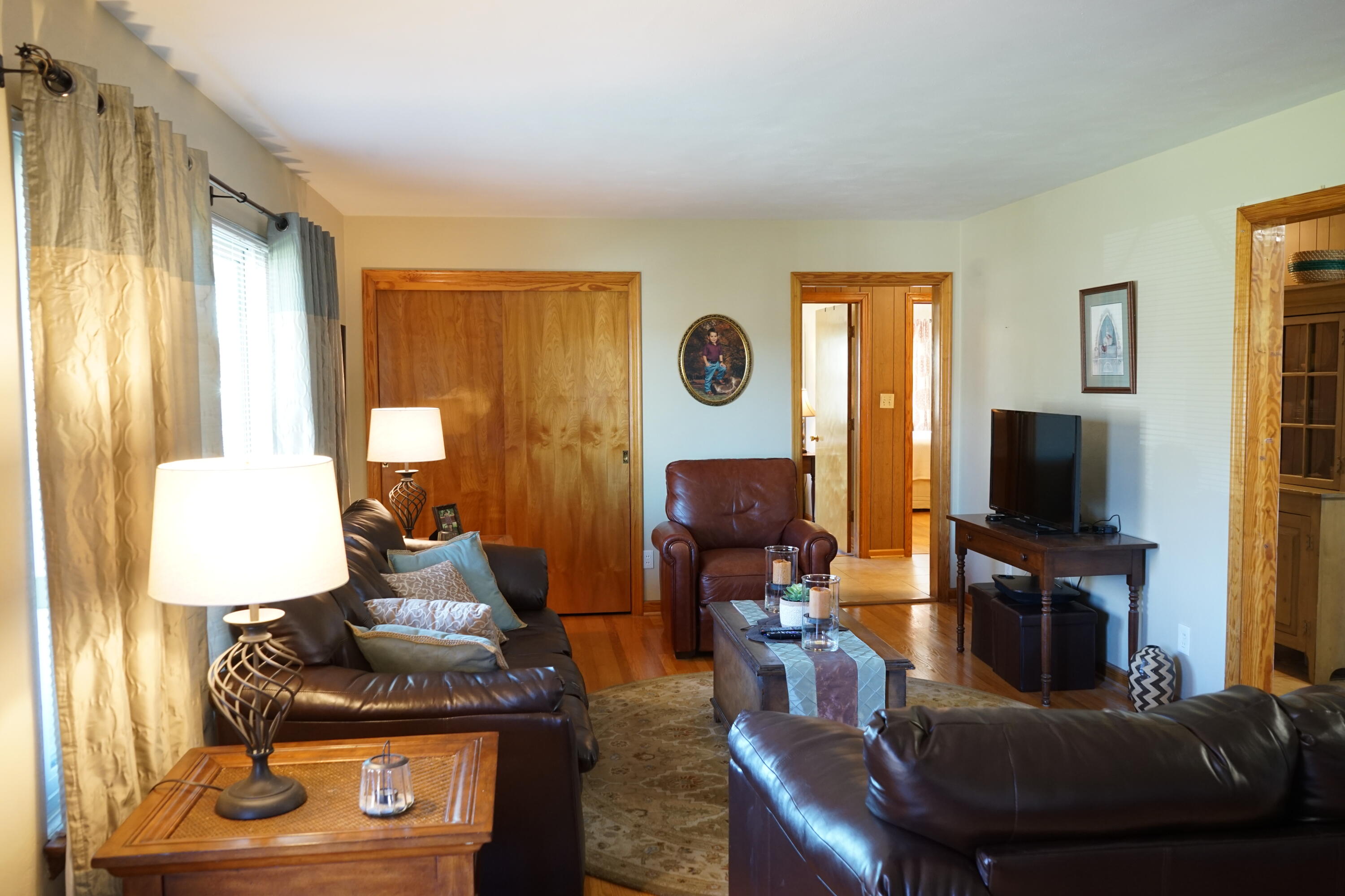 5752 Littleton Road Roanoke, VA 24012 - Photo 5 of 35 Welcome Home!