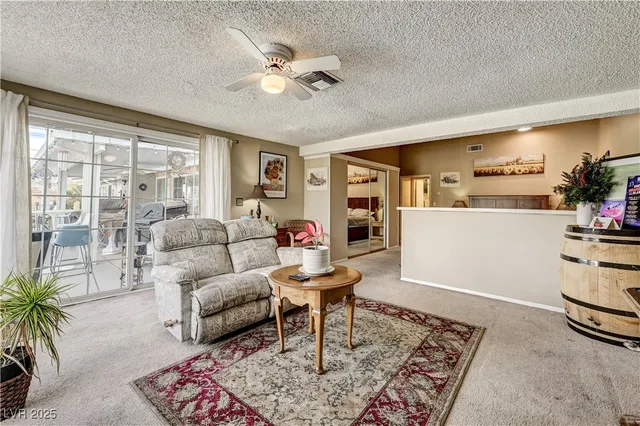 $1,400 | 1914 Ottawa Drive, Las Vegas, NV 89169