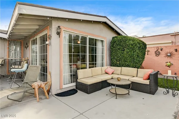 $1,400 | 1914 Ottawa Drive, Las Vegas, NV 89169