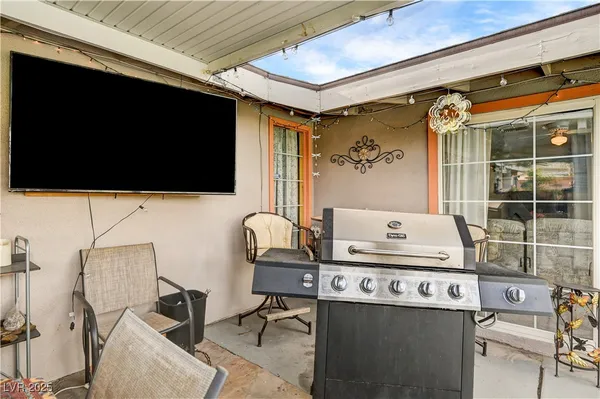 $1,400 | 1914 Ottawa Drive, Las Vegas, NV 89169