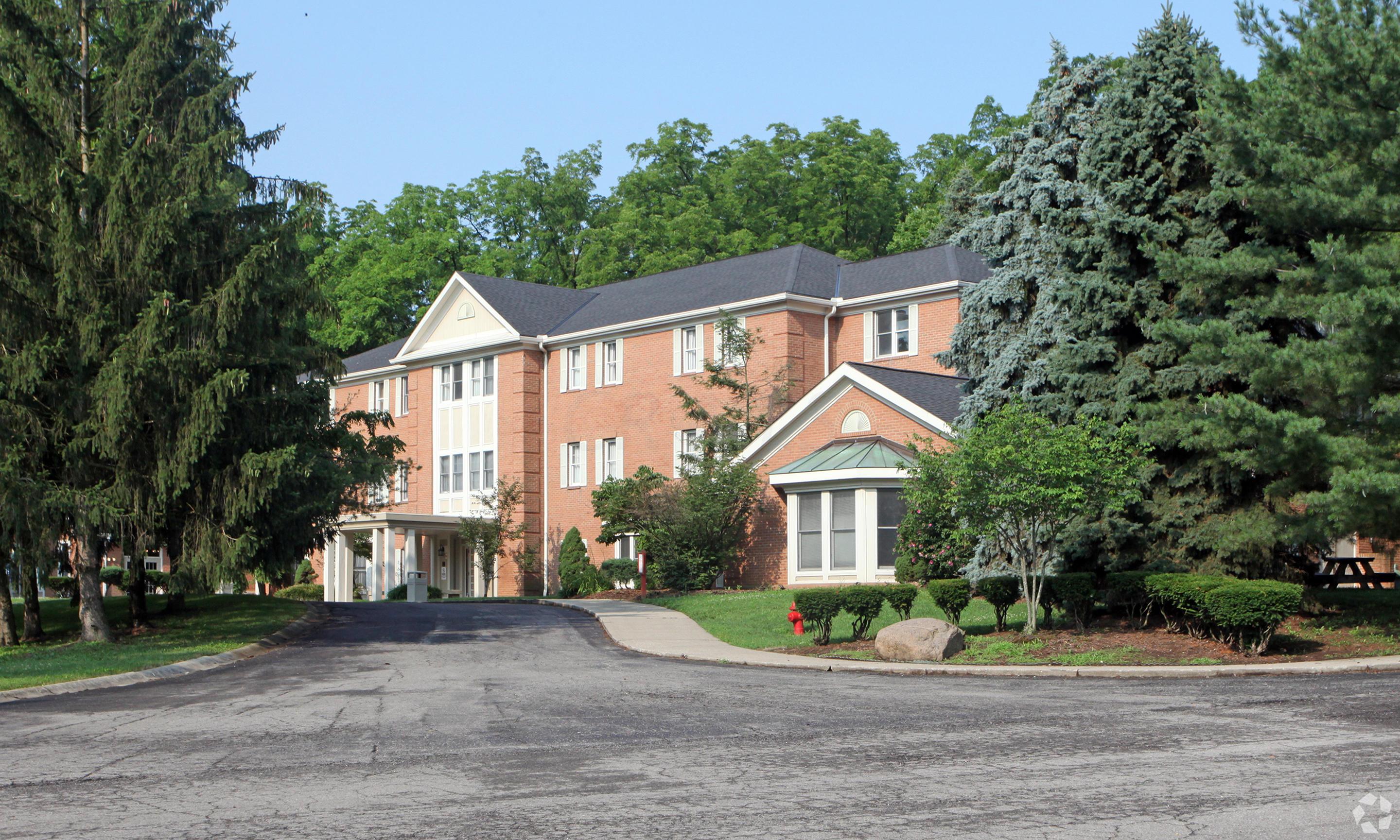 349 Olde Ridenour Road Columbus, OH 43230 - Photo 2 of 13 Building Photo