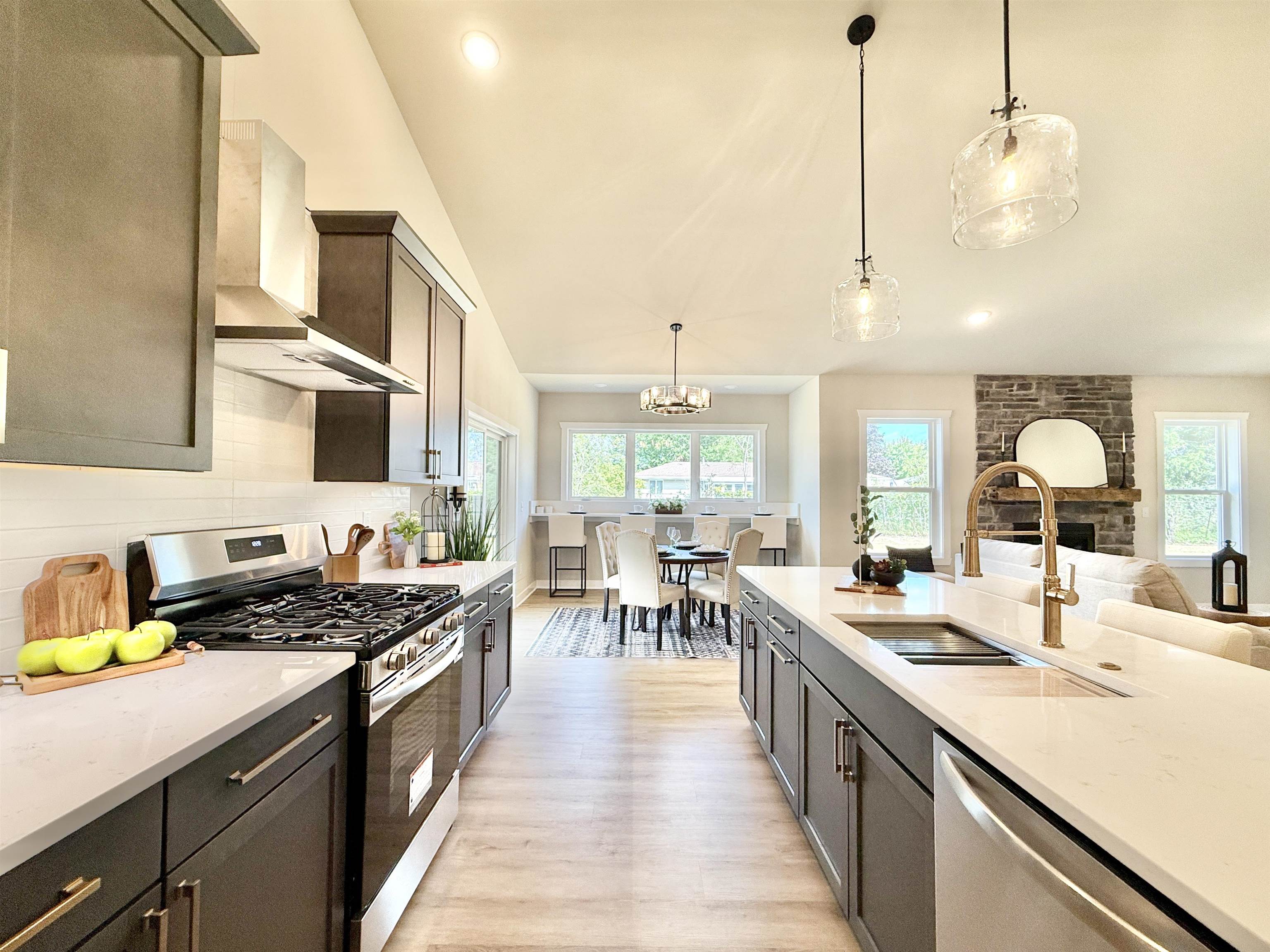 964 Journey Hills Road Milton, WI 53563 - Photo 13 of 32