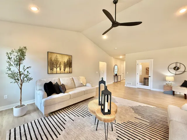 $599,990 | 964 Journey Hills Road, Milton, WI 53563