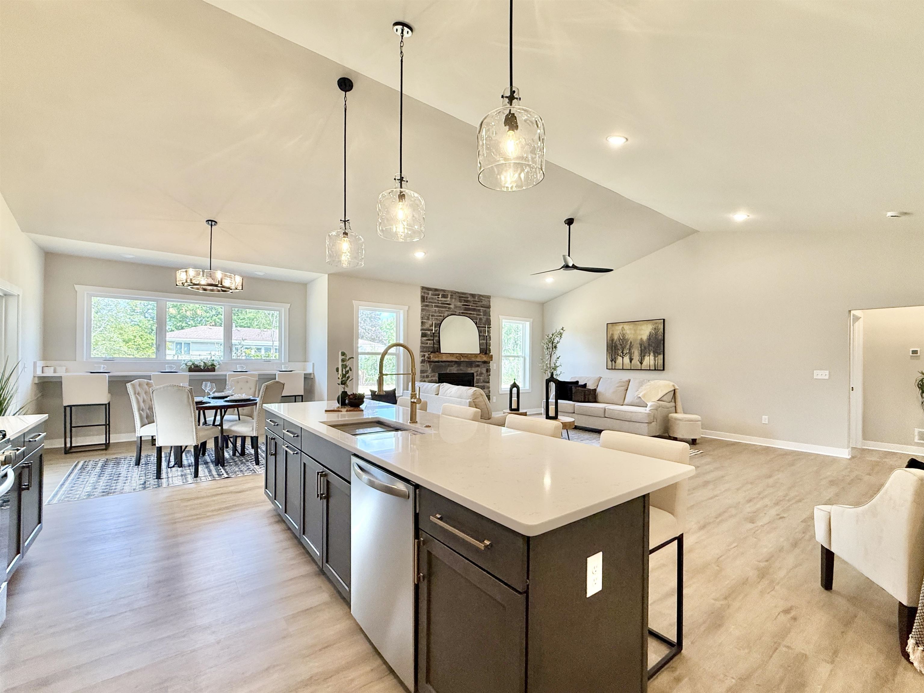 964 Journey Hills Road Milton, WI 53563 - Photo 8 of 32