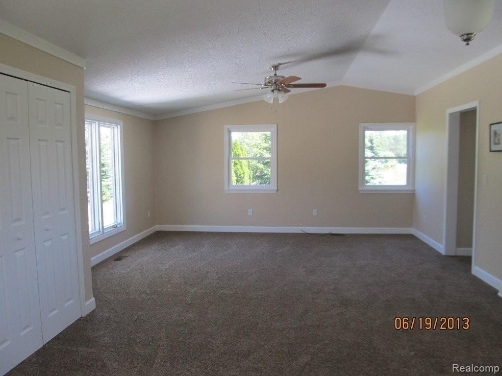 11261 Hill Road Goodrich, MI 48438 - Photo 7 of 25 IMG_8431 (Medium).JPG