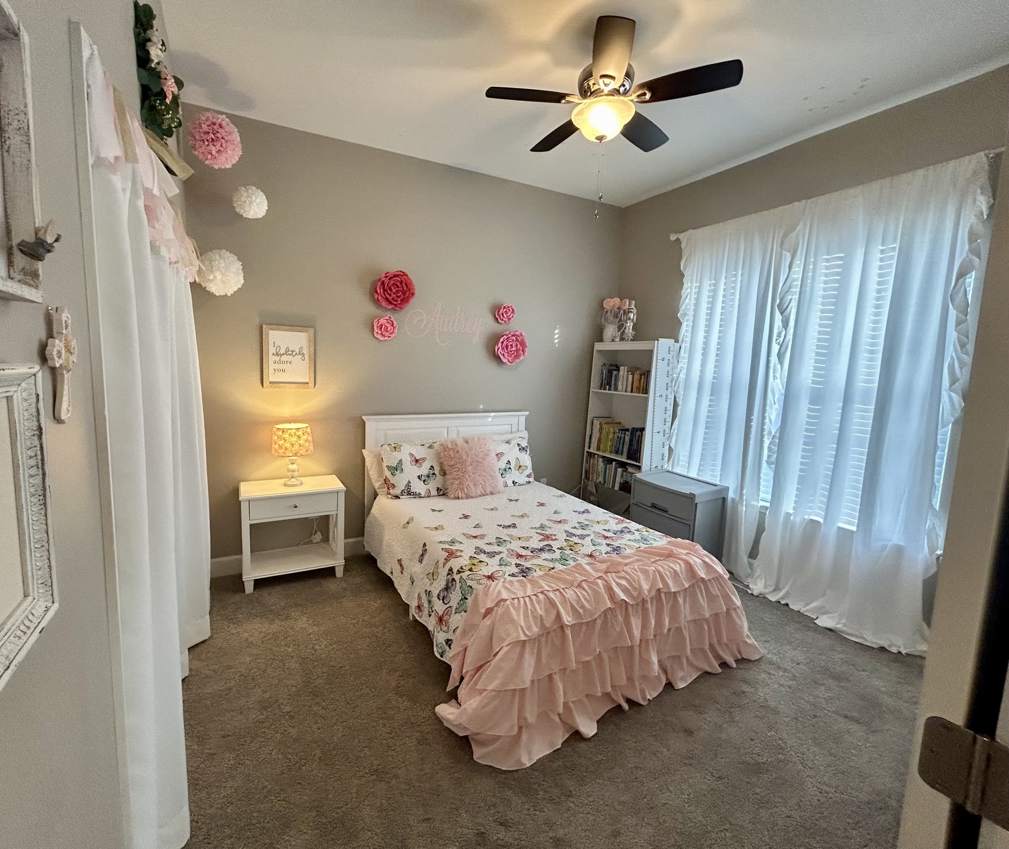 834 Blakemore Road Dickson, TN 37055 - Photo 20 of 26 a bedroom with a bed dresser and a window