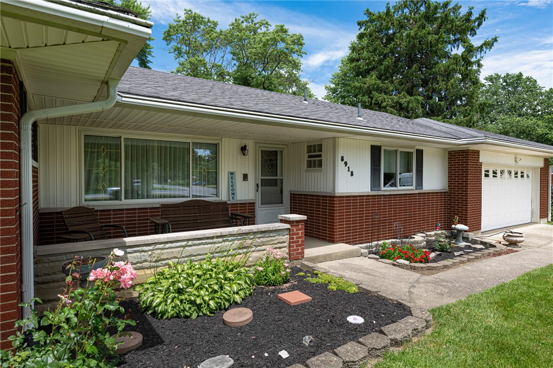 8918 Maltbie Road Dayton, OH 45458 - Photo 4 of 49