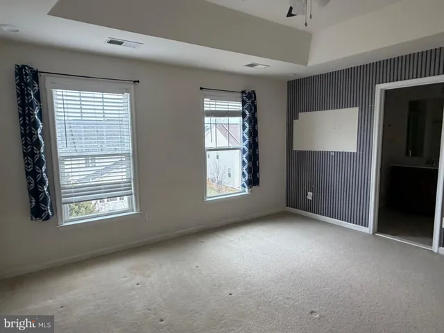 $3,300 | 41840 Diabase Square, Aldie, VA 20105