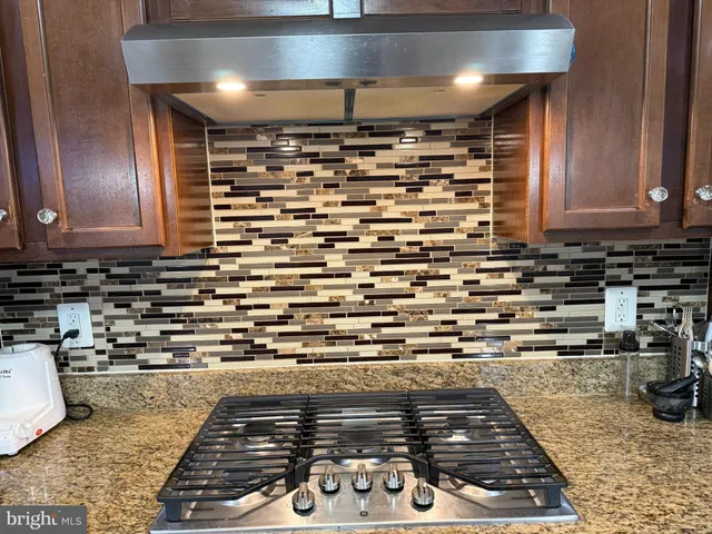 $3,300 | 41840 Diabase Square, Aldie, VA 20105