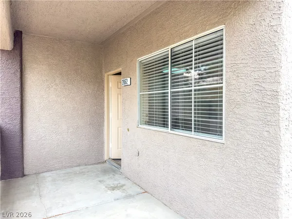 $1,800 | 5250 South Rainbow Boulevard, Unit 2062, Las Vegas, NV 89118
