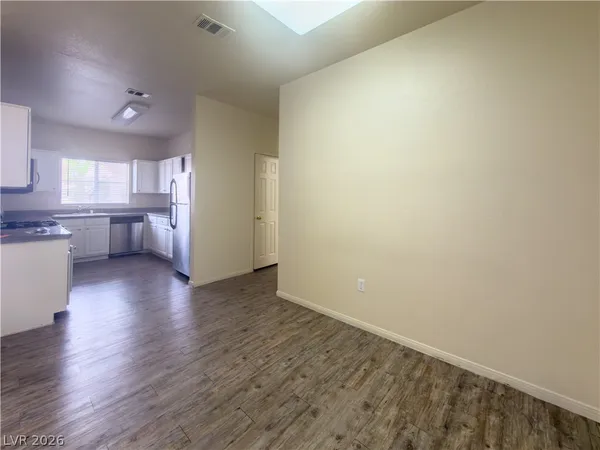$1,800 | 5250 South Rainbow Boulevard, Unit 2062, Las Vegas, NV 89118
