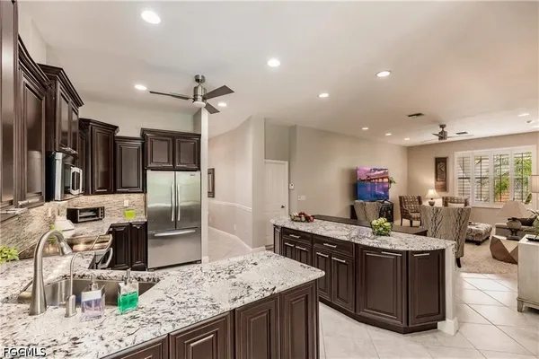 $9,500 | 9811 Ensign Court, Fort Myers, FL 33919