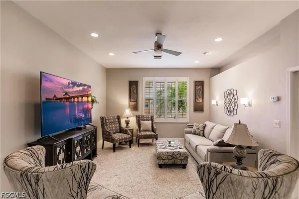 $9,500 | 9811 Ensign Court, Fort Myers, FL 33919