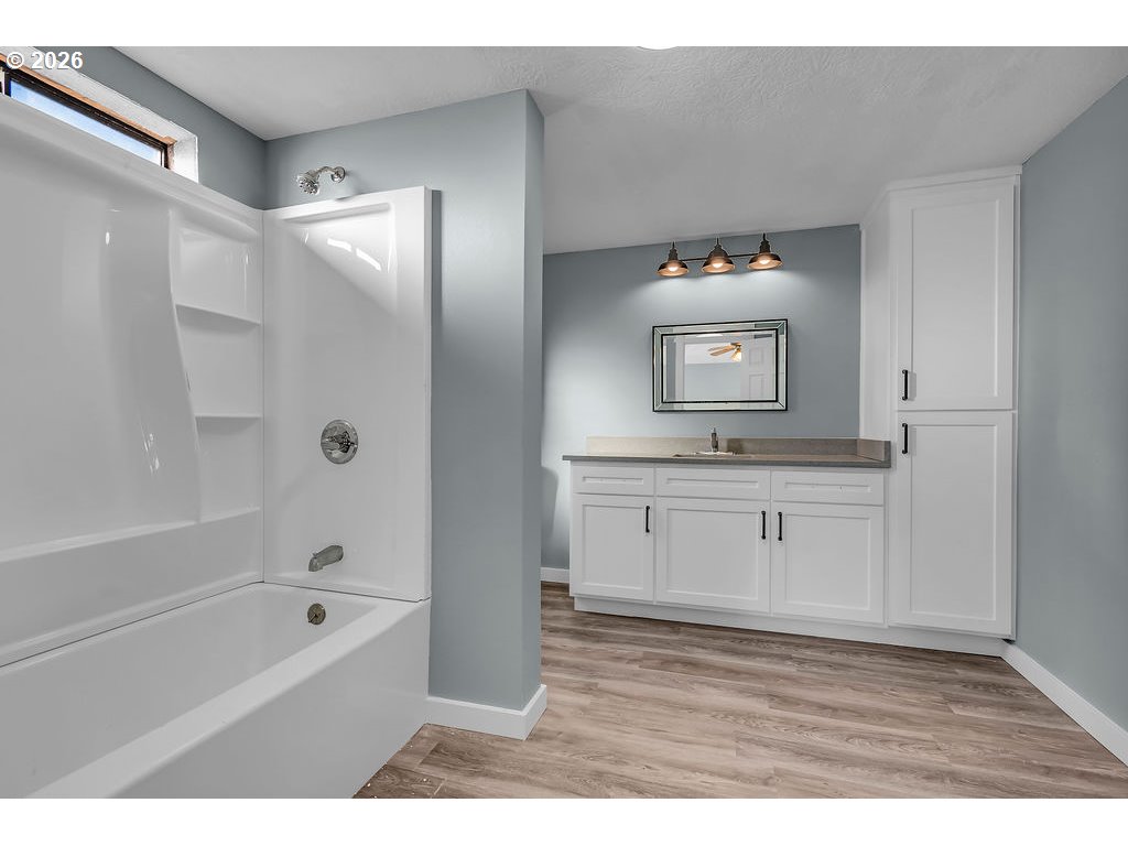 13620 Southwest Beef Bend Road, Unit 51 Portland, OR 97224 - Photo 17 of 39