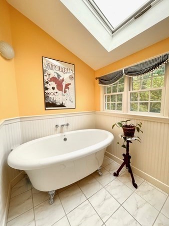 21 Patricia Road Sudbury, MA 01776 - Photo 18 of 42 Gallery Image 18