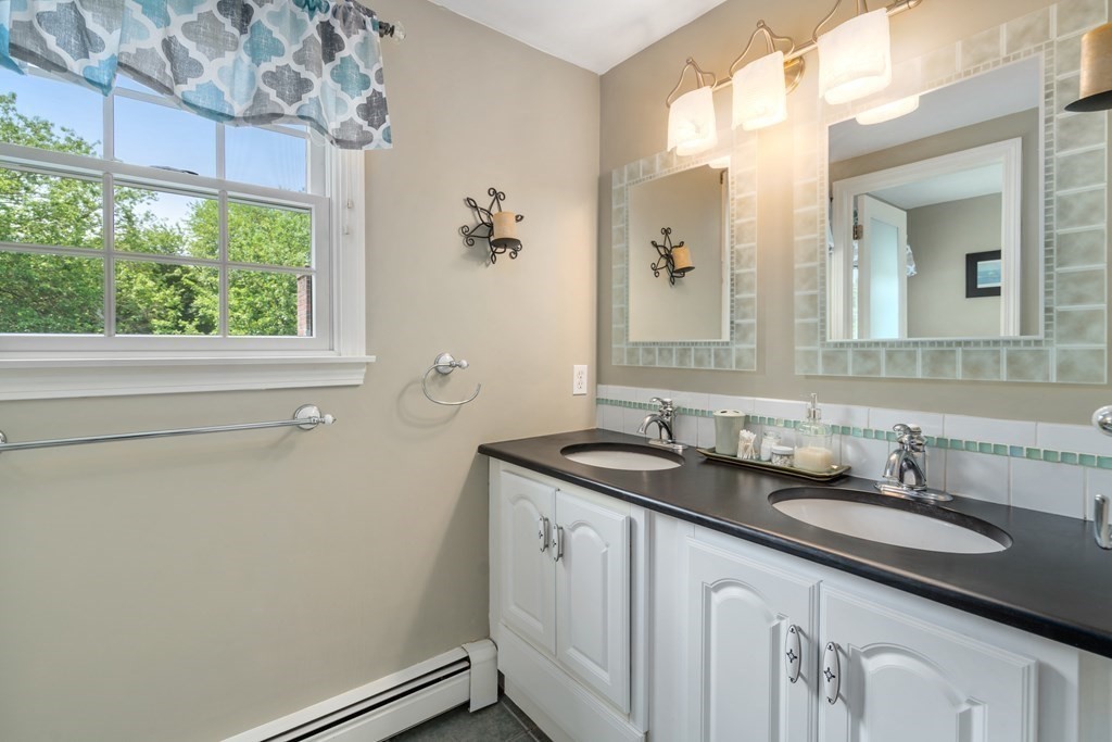 21 Patricia Road Sudbury, MA 01776 - Photo 22 of 42 Gallery Image 22