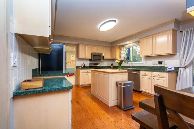 $499,900 | 20391 Windham Drive, Macomb, MI 48044