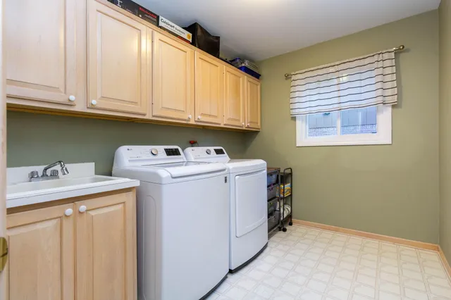 $499,900 | 20391 Windham Drive, Macomb, MI 48044