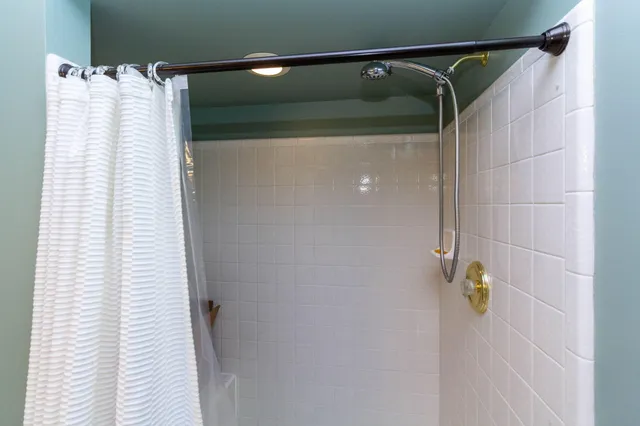 $499,900 | 20391 Windham Drive, Macomb, MI 48044