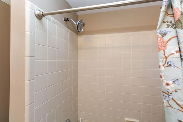 $499,900 | 20391 Windham Drive, Macomb, MI 48044