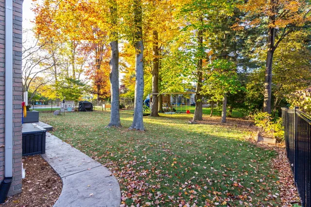 $499,900 | 20391 Windham Drive, Macomb, MI 48044