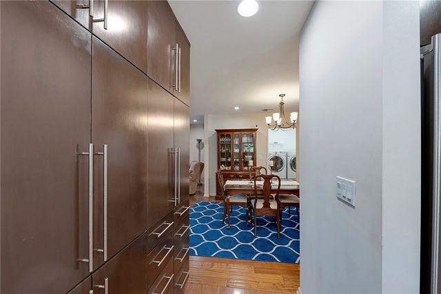 $1,375,000 | 5406 Hazeltine Avenue, Sherman Oaks, CA 91401