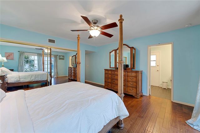 $1,375,000 | 5406 Hazeltine Avenue, Sherman Oaks, CA 91401