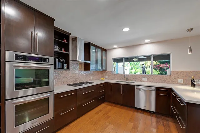 $1,375,000 | 5406 Hazeltine Avenue, Sherman Oaks, CA 91401